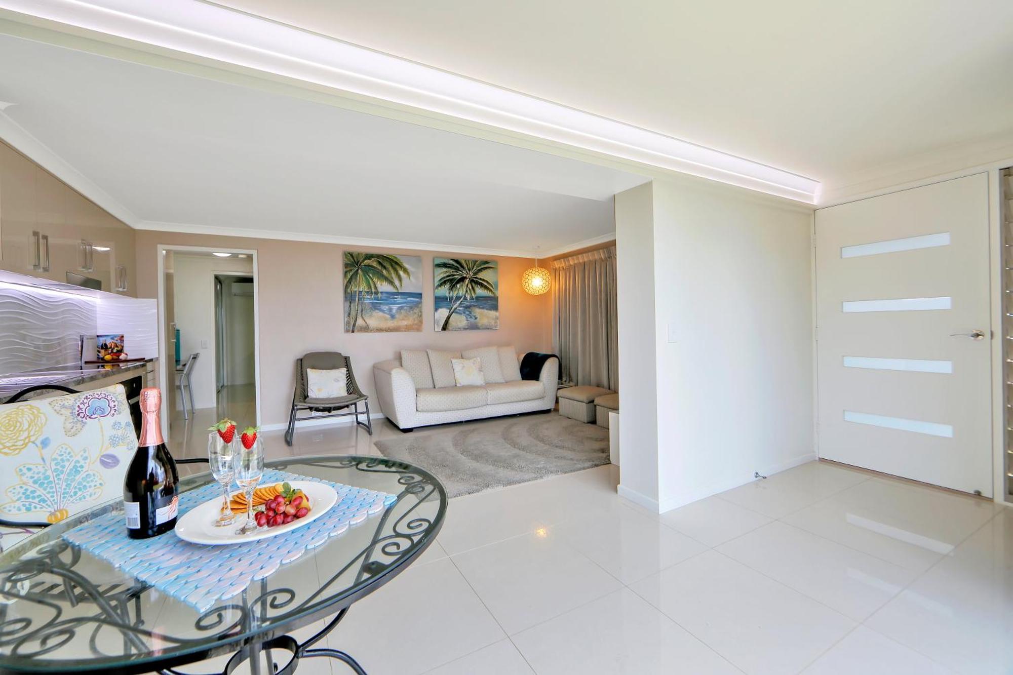 Nautilus Beachside Apartments Баргара Стая снимка