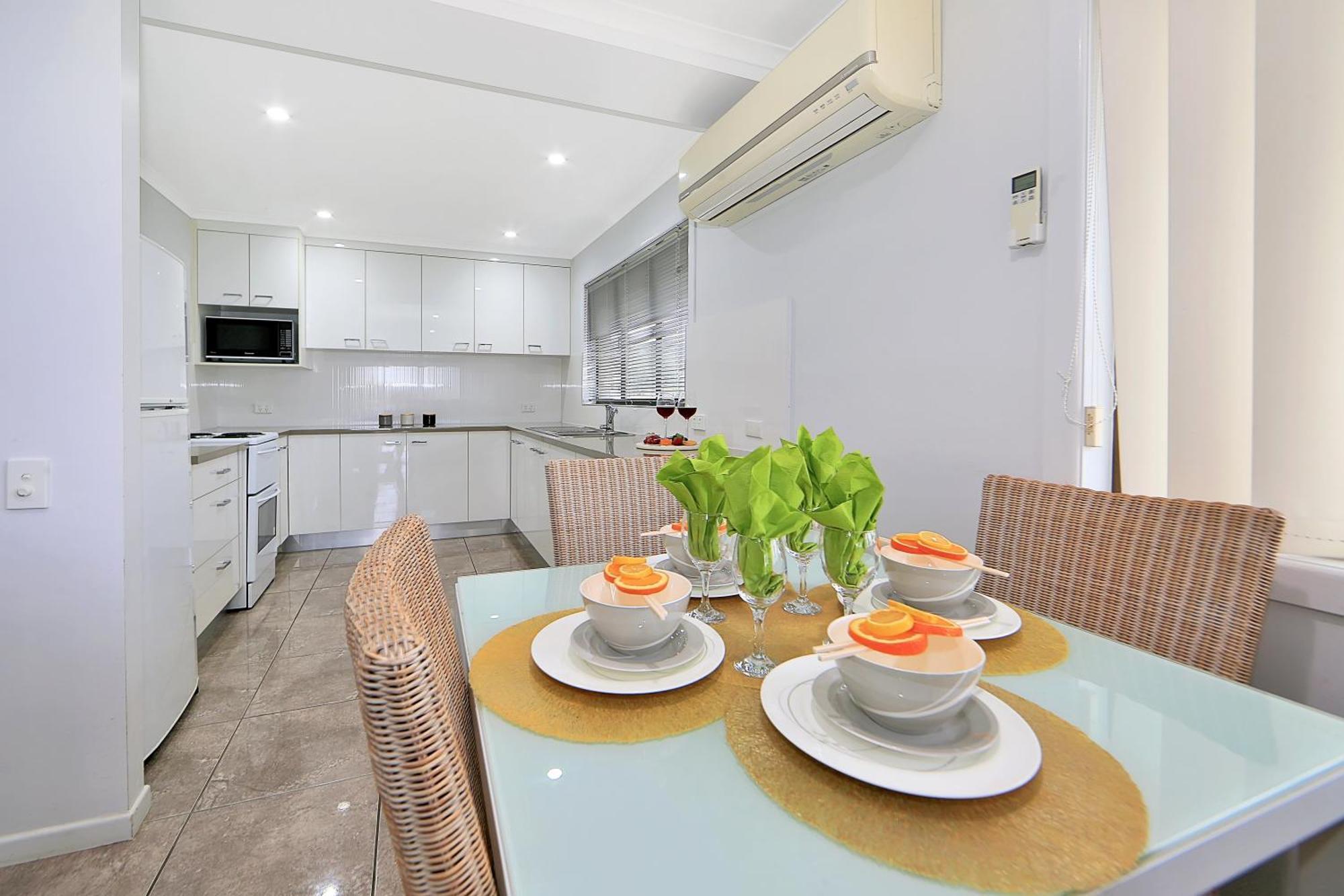 Nautilus Beachside Apartments Баргара Стая снимка