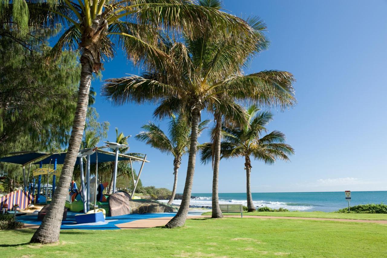 Nautilus Beachside Apartments Баргара Екстериор снимка